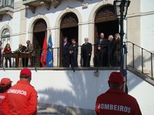 Novo quartel dos Bombeiros Voluntários de Alcácer do Sal Secretário de Estado da Protecção Civil presidiu a cerimónia de assinatura de protocolo