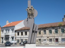 Partido Socialista do Barreiro considera Monumento «À Família Operária» como «Uma boa ideia, uma má escolha»