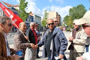 CDU distribui por todo o Concelho do Barreiro Carta de Mandatário e Cabeças de Lista à Câmara e Assembleia Municipal