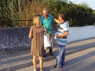 Barreiro - Candidatos da CDU em contacto com a população de Santo António «A promessa que fica é a de um árduo trabalho de uma equipa jovem e dinâmica»