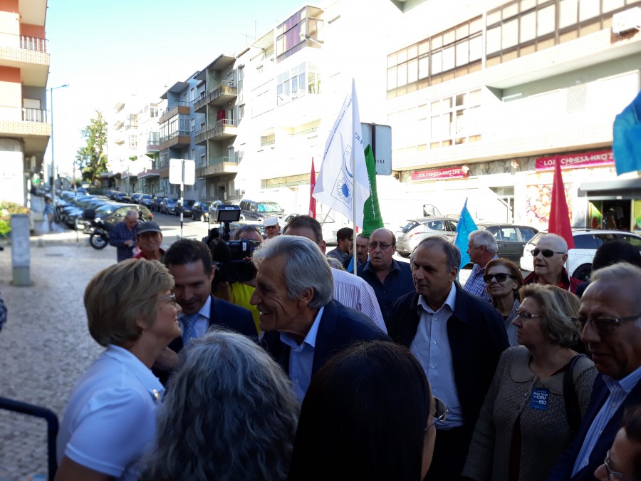 Jerónimo de Sousa no Seixal visita equipamentos de Saúde Critica «condições muito difíceis» para utentes e profissionais