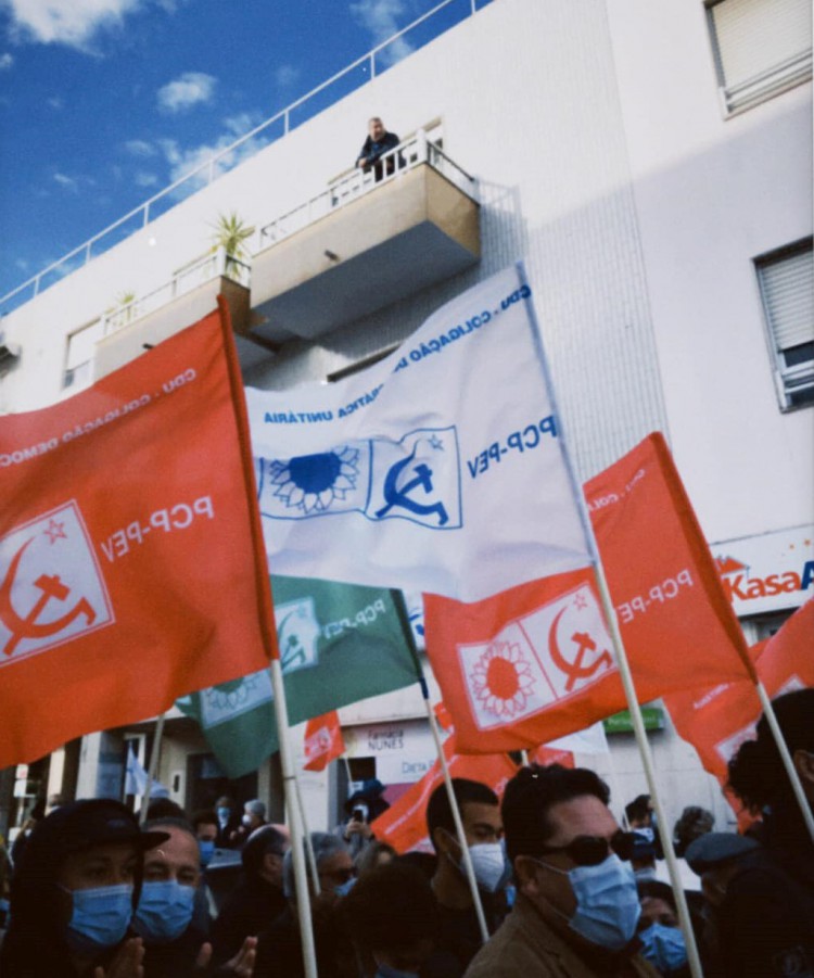 Campanha da CDU no Distrito de Setúbal Jerónimo de Sousa amanhã participa em arruda no Barreiro . Hoje foi na Baixa da Banheira