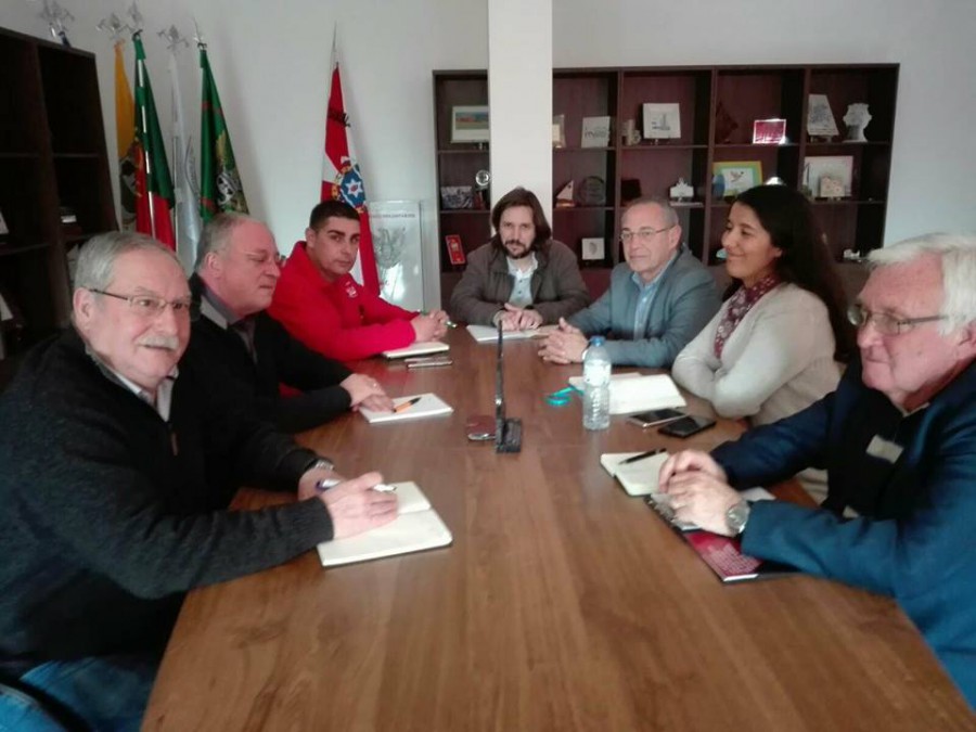 Jornada do PCP dedicada às questões da segurança na Moita Reuniu com Bombeiros Voluntários e GNR