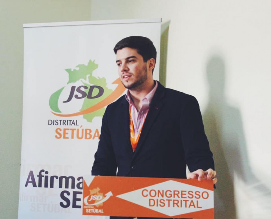 Tiago Sousa Santos do Barreiro Eleito Presidente da JSD Distrital de Setúbal