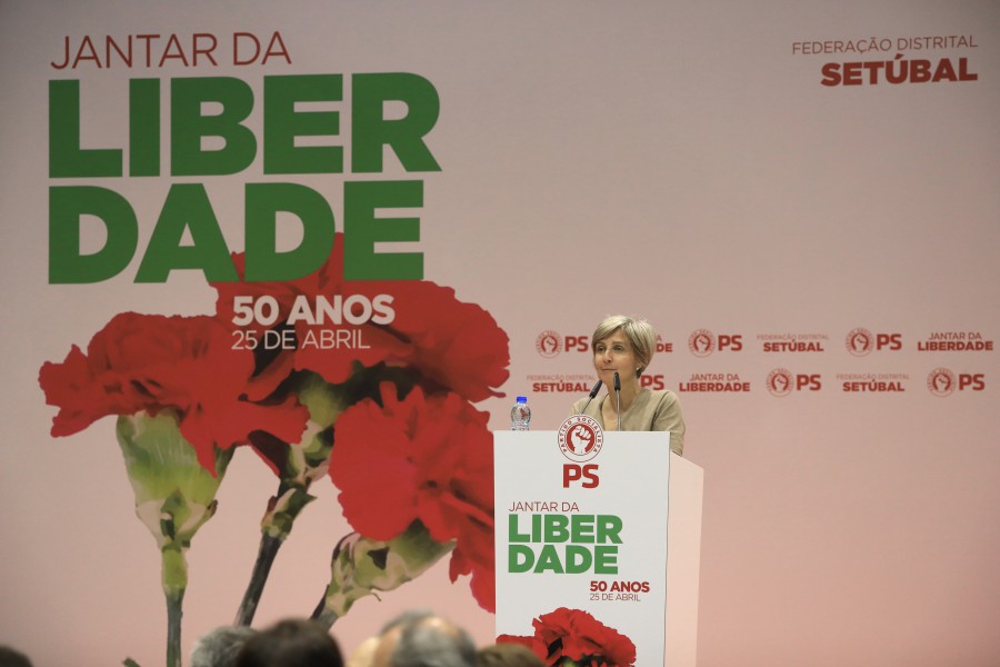 Federação Distrital de Setúbal do Partido Socialista Marta Temido alerta para as ameaças da Extrema-Direita no Jantar da Liberdade no Seixal