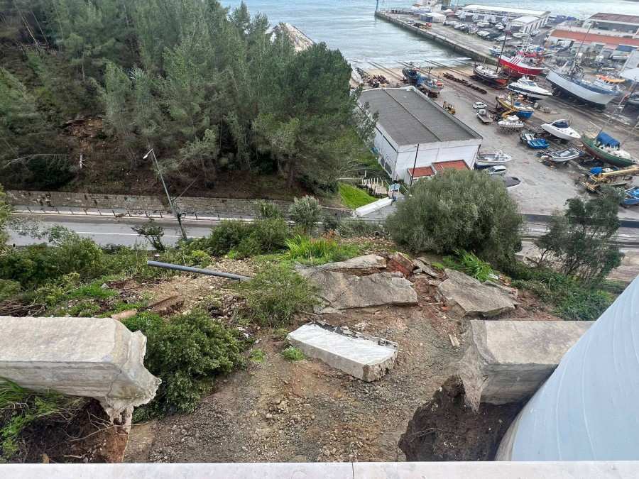 Encerramento da EN378 e acesso ao Porto de Sesimbra Deputados PS Setúbal solicitam ao governo avaliação do impacto económico do encerramento