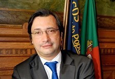 Nuno Magalhães deputado do CDS-PP eleito pelo círculo de Setúbal Visitou os postos da GNR na Trafaria em Almada e em Paio Pires no Seixal