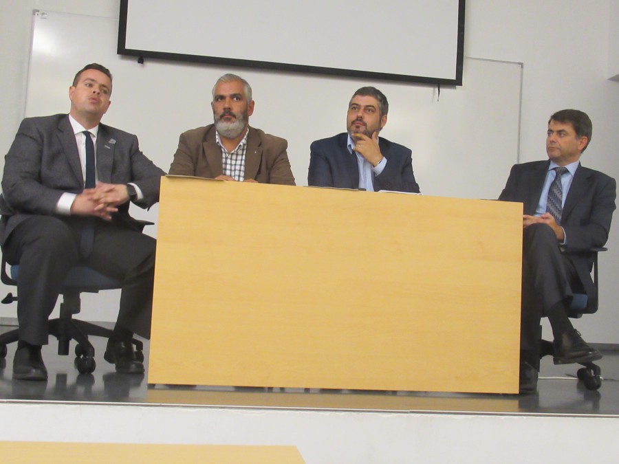 BARREIRO - ACORDO PS - PSD UMA VISÃO PARA AFIRMAR E DAR FUTURO AO BARREIRO . Texto integral