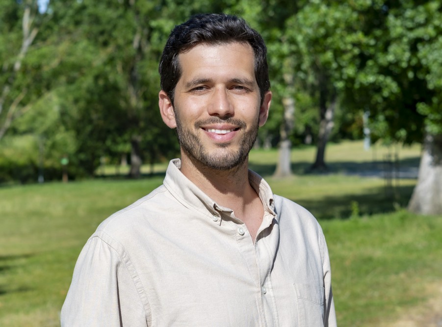 BARREIRO - União das Freguesias de Alto do Seixalinho, Santo André e Verderena Nuno Antunes candidato da CDU à presidência da Junta de Freguesia