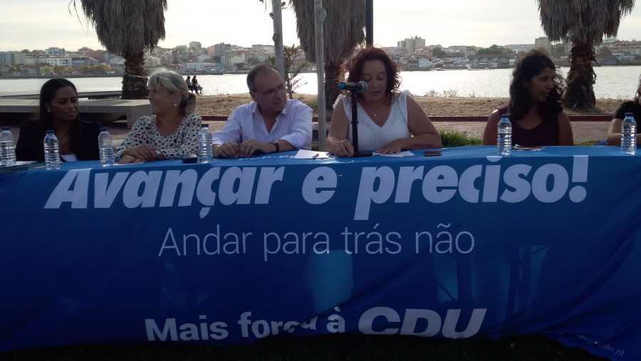 Setúbal - Francisco Lopes candidato da CDU defende «Participação social e política das mulheres: condição de igualdade, progresso e democratização do País»