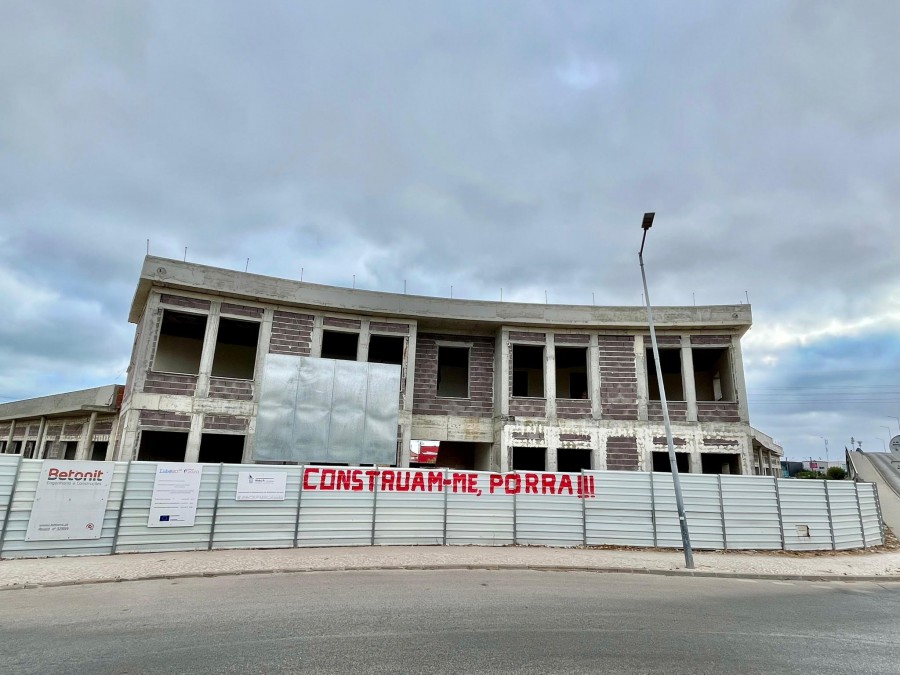 Eleitos da CDU na Câmara e Assembleia Municipal da Moita Breve historial do novo Centro de Saúde da Baixa da Banheira Dr. Raul Coelho