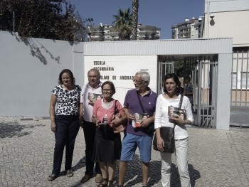 Setúbal - Partido Socialista em acção de campanha Junto dos eleitores de várias escolas dos diferentes concelhos do distrito