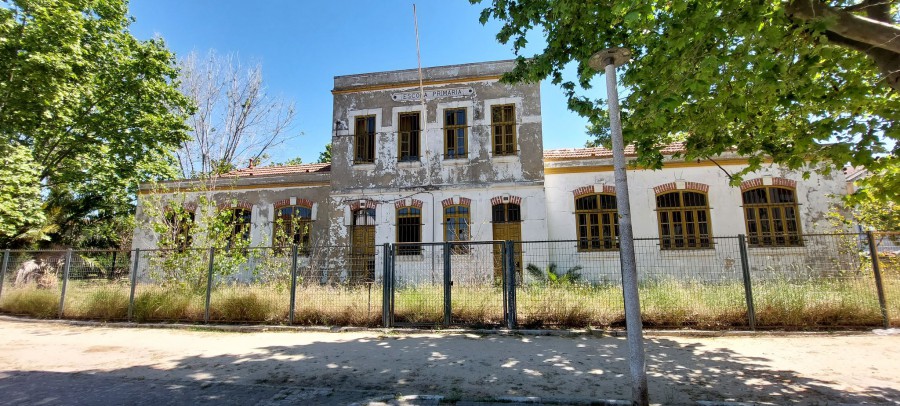 Assembleia de Freguesia da União de Freguesias do Barreiro e Lavradio PSD recomenda classificação e requalificação da Antiga Escola Primária do Lavradio