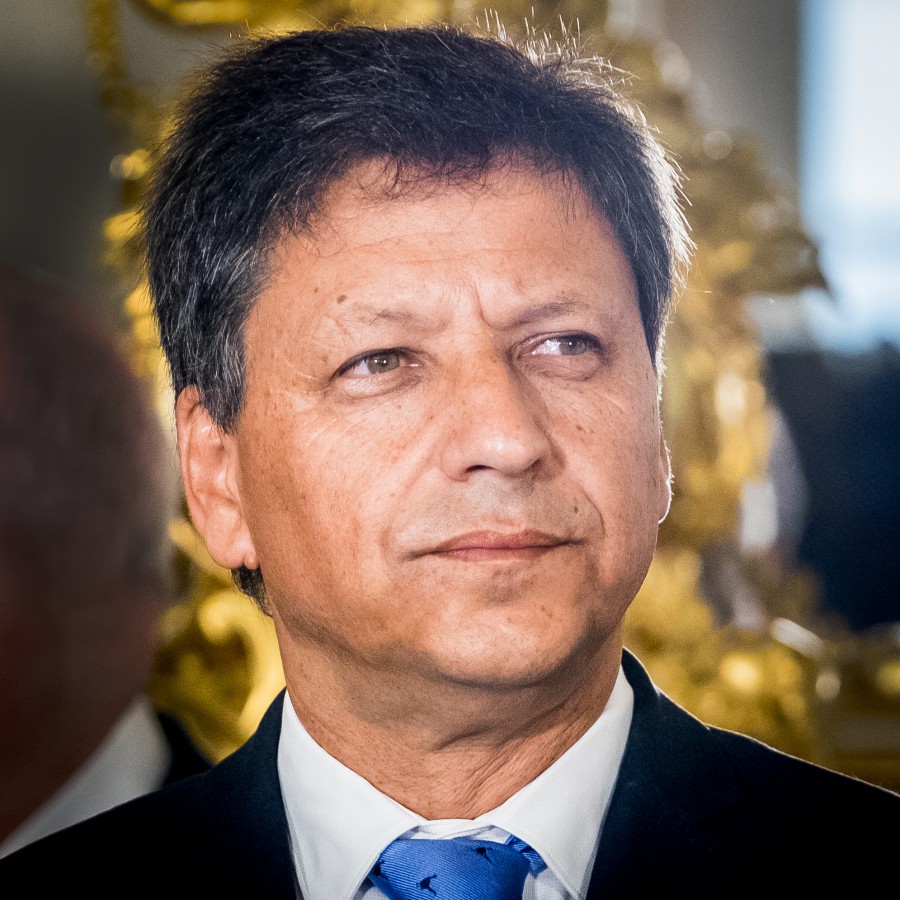 Entrega de viaturas às corporações de bombeiros de Santiago do Cacém e Alcochete Secretário de Estado da Proteção Civil, José Artur Neves, preside à cerimónia
