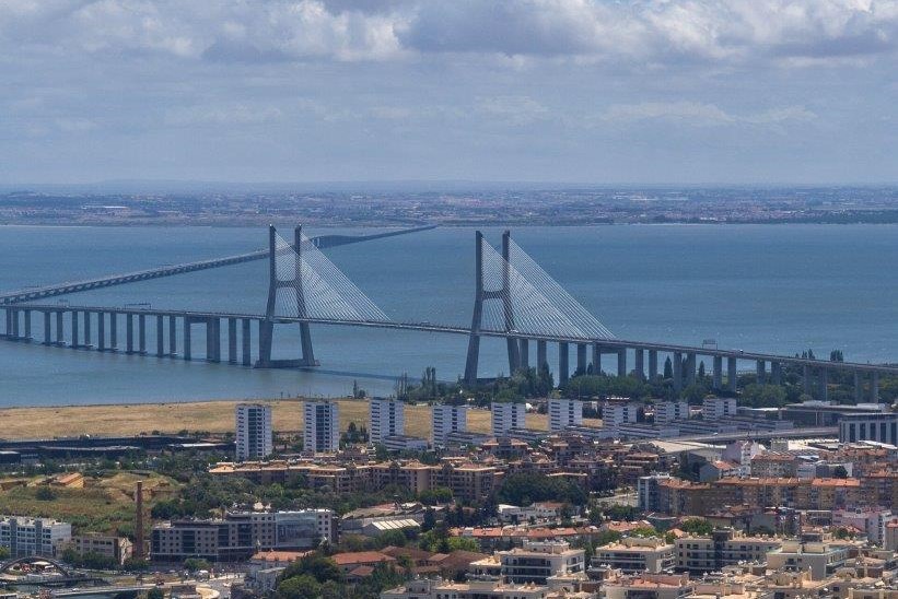Ministro das Infraestruturas na Assembleia da República Novo contrato de concessão das pontes sobre o Tejo incluirá a terceira travessia para o Barreiro