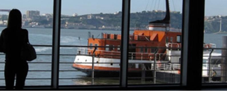 Almada - Corte da ligação fluvial entre a Trafaria, Porto Brandão e Lisboa PCP considera inaceitável