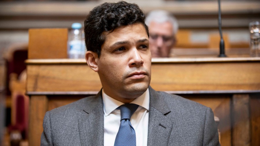 Nuno Carvalho, deputado do PSD eleito pelo distrito de Setúbal Defende «adiantamento de fundos comunitários» para a Península de Setúbal