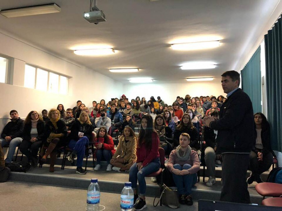 Barreiro - Deputado do PSD do distrito de Setúbal, Bruno Vitorino Aponta alterações climáticas como um dos maiores desafios para os jovens