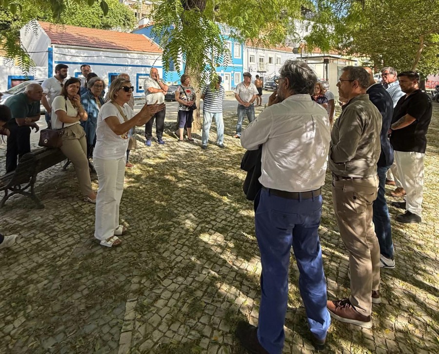 Deputados do PSD eleitos pelo círculo eleitoral de Setúbal Em Almada para ouvir instituições, autarcas e as populações locais