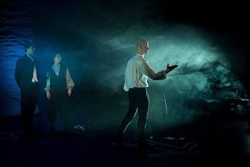 No Teatro O Bando em Palmela Espectáculo «Caso Hamlet» dos Peripécia Teatro
