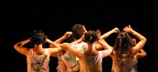 Escola de Dança da C.D.Almada Ateliers temáticos de Música, Dança e Movimento para bebés e crianças
