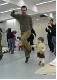 Escola de Dança da C.D.Almada Ateliers temáticos de Música, Dança e Movimento para bebés e crianças