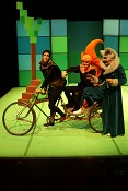 Teatro Municipal de Almada Duas estreias absolutas da Companhia de Teatro de Almada marcam a nova época