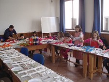 Em Palhais - BARREIRO Ateliê de Ensino de artes e trabalhos manuais a crianças