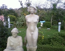 Jardins do Casino Estoril Exibem obras de Francisco Simões de Almada