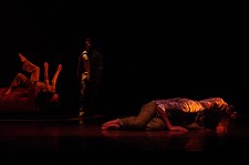 Bailado Contemporâneo em Almada O TOQUE e SALTO IMMORTALE