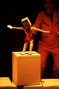 Dia 7 de Maio, no Cine-Teatro S. João em Palmela Teatro de Marionetas do Porto apresenta “Frágil” em Palmela