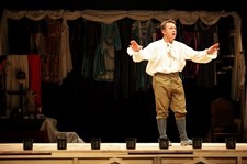 O teatro cómico em Almada Uma divertida comédia com um elenco de luxo