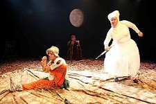 Teatro Extremo m Almada repõe “Estória Abensonhada”