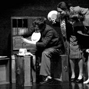 Comemorações do Dia Mundial do Teatro em Palmela Circolando apresenta Oficina e Espectáculo “Pedra-Pão” em Pinhal Novo