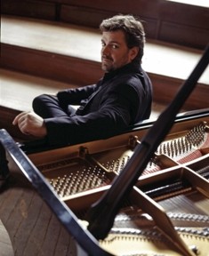 Um espetáculo com o pianista Artur Pizarro em Setúbal Festival de Música