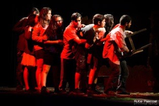 Acção Teatral Artimanha - grupo de teatro do Pinhal Novo - Palmela Nos dias 19 e 20 de Setembro repõe o espectáculo «Putos»