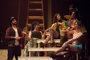 «GODSPELL» VOLTA A CENA PARA TRÊS EXIBIÇÕES EM SETÚBAL Depois do enorme sucesso em Lisboa peça da Broadway vai ser exibida pela última vez