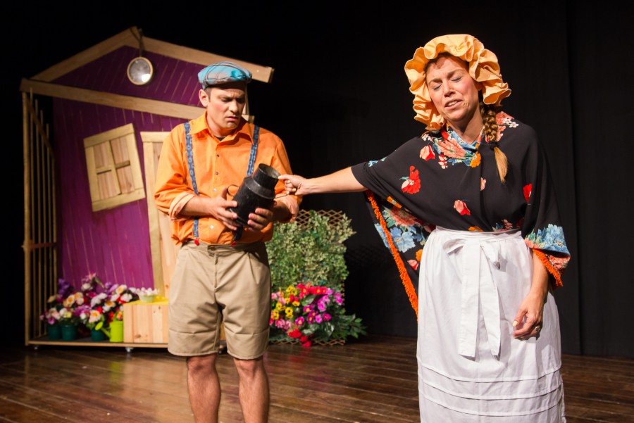 ArteViva - Companhia de Teatro do Barreiro Estreia «JOÃO E O PÉ DE FEIJÃO» com encenação de Luís Pacheco