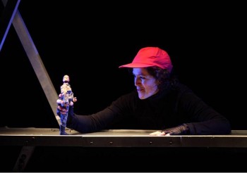 Teatro de Ferro em Almada O soldadinho, a partir do conto de Hans Christian Andersen,