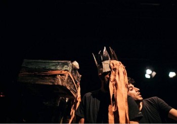 Hamlet talvez em cena em Almada no Teatro Municipal Joaquim Benite