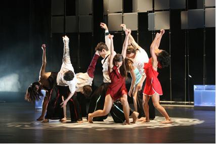 Companhia de dança contemporânea afirmou presença na programação cultural do Seixal Quórum Ballet reflete sobre a aproximação e o afastamento entre pessoa