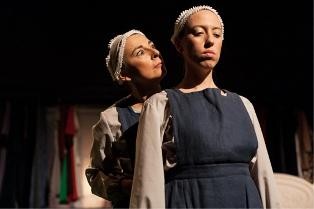 Arte Viva Companhia de Teatro do Barreiro «As Criadas» de Jean Gente com encenação de Carina Silva