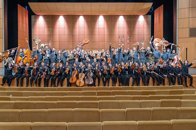 Fórum Cultural do Seixal acolhe gala de solistas de alto nível Jovem Orquestra Portuguesa apresenta Concerto de Ano Novo .Dia 4 de janeiro