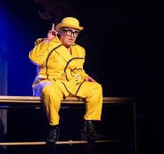 TAS - Teatro Animação de Setúbal «Manual do Bom Fascista» em cena nas comemorações do 25 de Abril