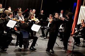 Ciclo de Solistas da Orquestra Clássica do Sul com maestro Melani Mestre e clarinetista Pedro Nuno
