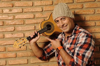 Nuno Bastos apresenta disco em primeira mão no Cine-Teatro de Estarreja