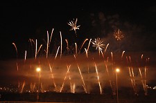 Parque da Paz em Almada Espectáculo de Fogo de Artifício recebe 2008