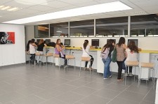 Mercado Municipal 1º de Maio - BARREIRO Contactos dos espaços J e Criança