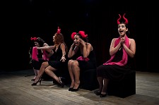 Café Teatro da Comuna - Lisboa A Rosa ou Quem é a Cabra?
