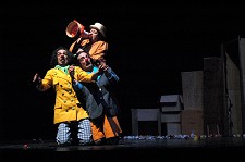 Teatro «Chapéus há muitos» no Auditório Municipal de Reguengos de Monsaraz